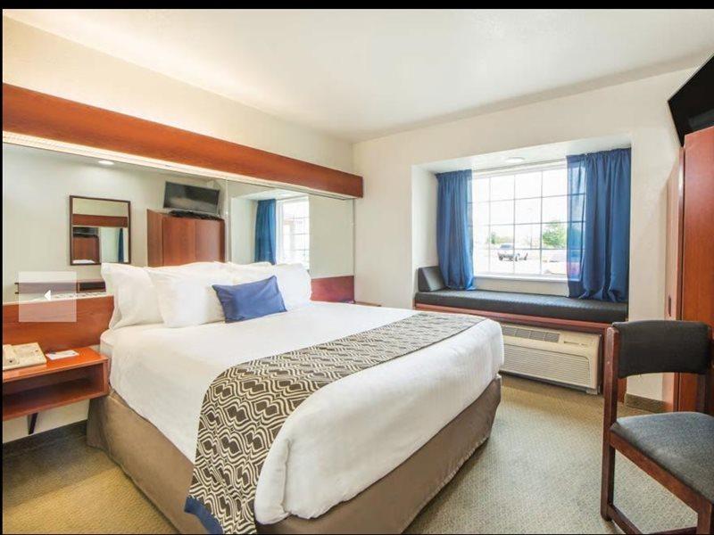 Microtel Inn And Suites By Wyndham Miami Ok Екстер'єр фото