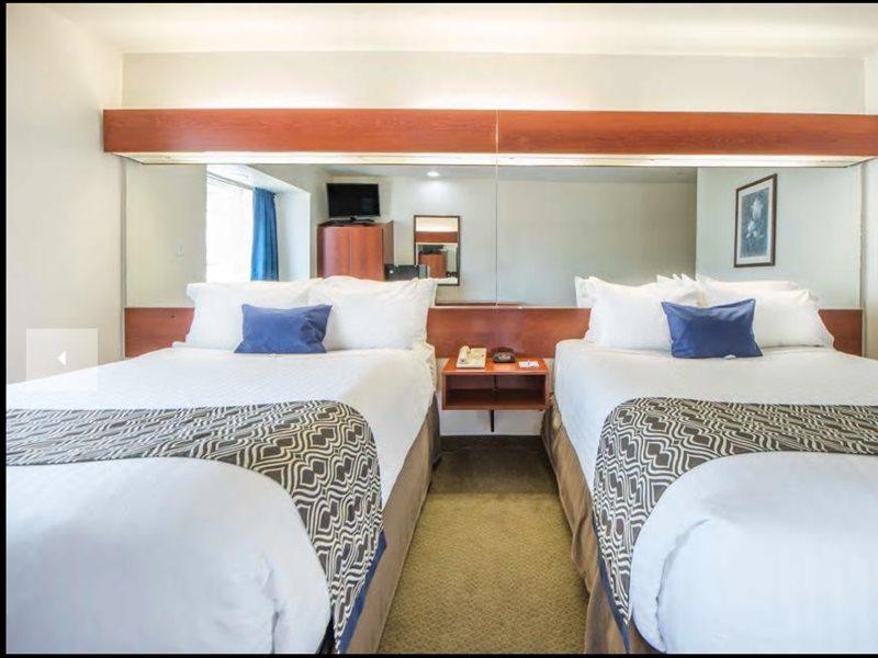 Microtel Inn And Suites By Wyndham Miami Ok Екстер'єр фото