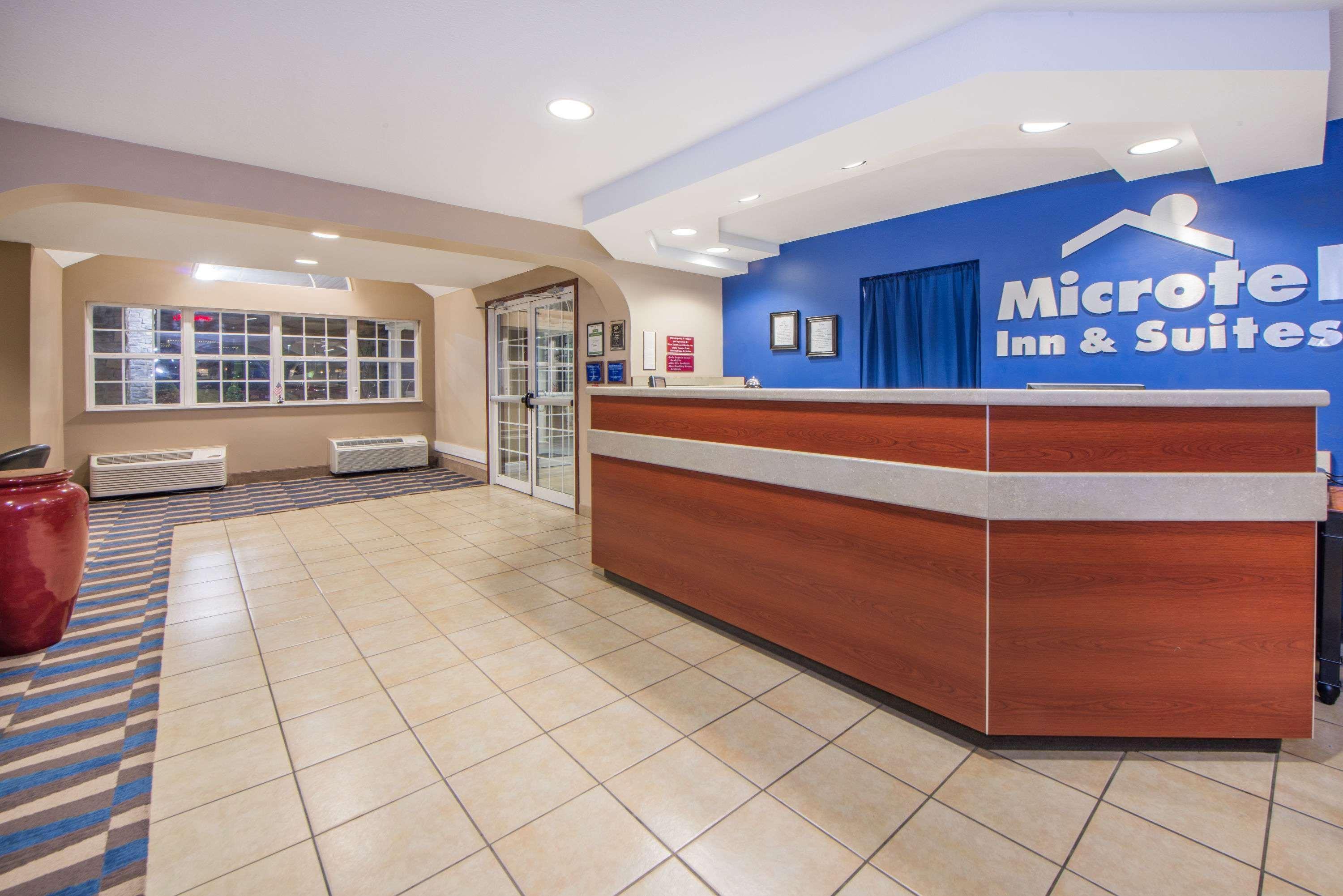 Microtel Inn And Suites By Wyndham Miami Ok Екстер'єр фото
